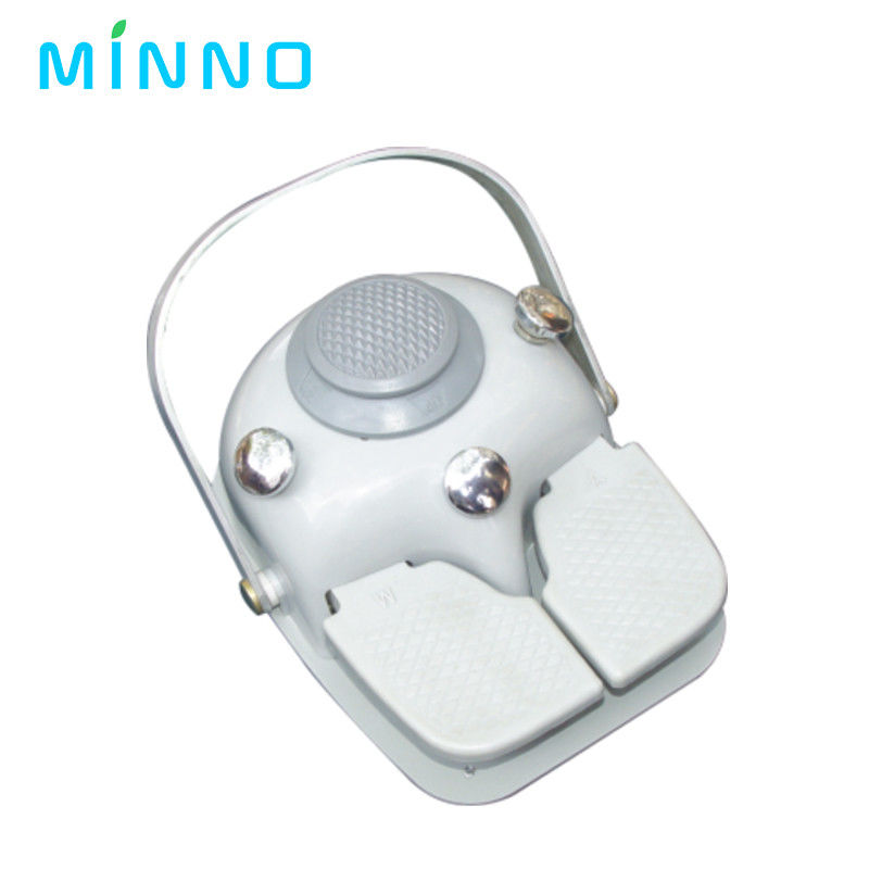 Pedal de control para sillas dentales de alta calidad Pedal de control para sillas dentales de alta calidad Accesorios para el dentista Instrumento básico