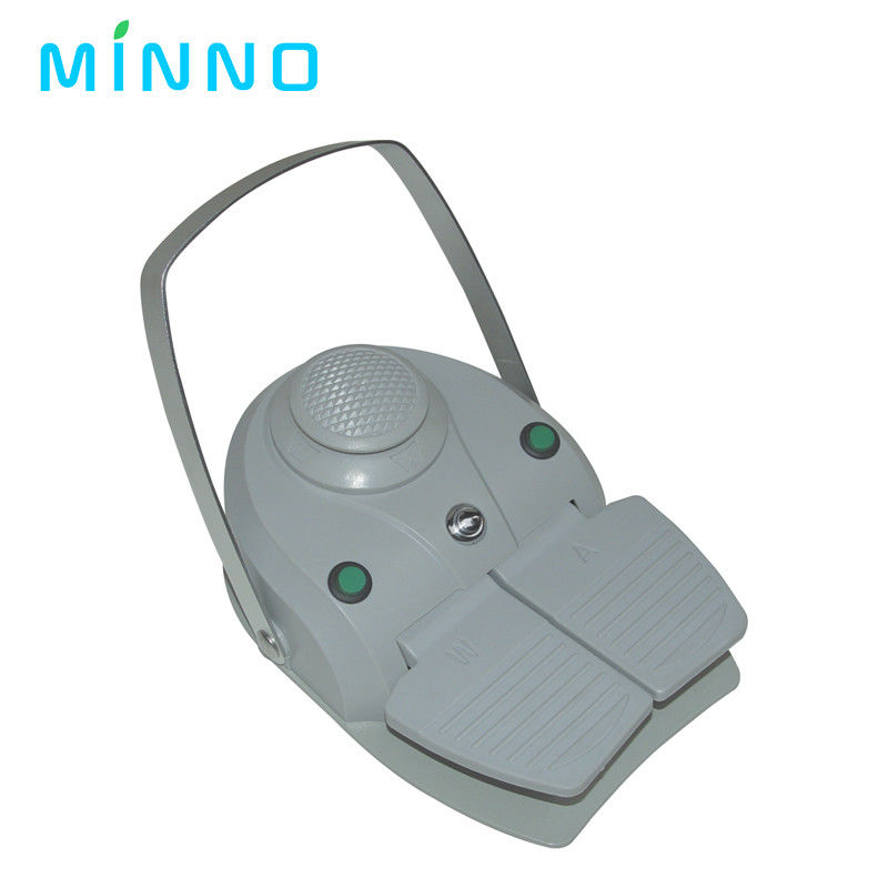 Pedal de control para sillas dentales de alta calidad Pedal de control para sillas dentales de alta calidad Accesorios para el dentista Instrumento básico