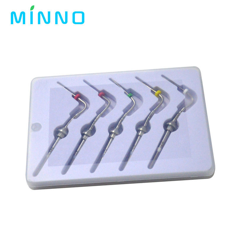 Sistema de obturación dental de alta calidad Accesorios dentales Percha Gutta Pluma / punta de pistola Agujas de enchufe caliente Agujas de pistola de obturación dental 4 piezas