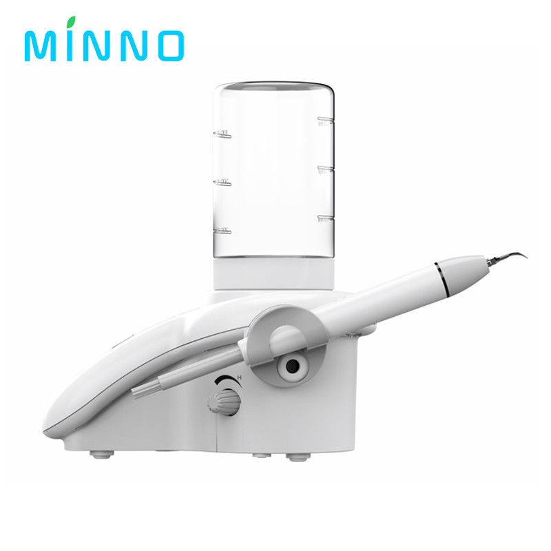 Irrigador oral USB Recargable 10 niveles Flosser de agua portátil Dental Jet de agua 600ML Tanque de agua Household Dentistry limpio